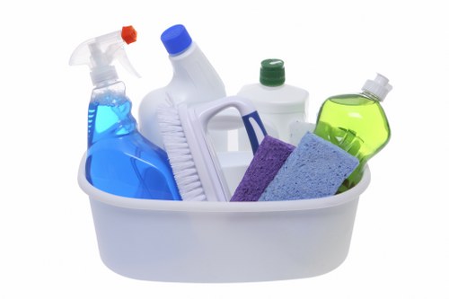 Checklist-style end of tenancy cleaning preparation